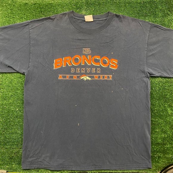 Vintage Y2K Denver Broncos Shirt Sun Faded Football Logo Tee - Picture 1 of 5